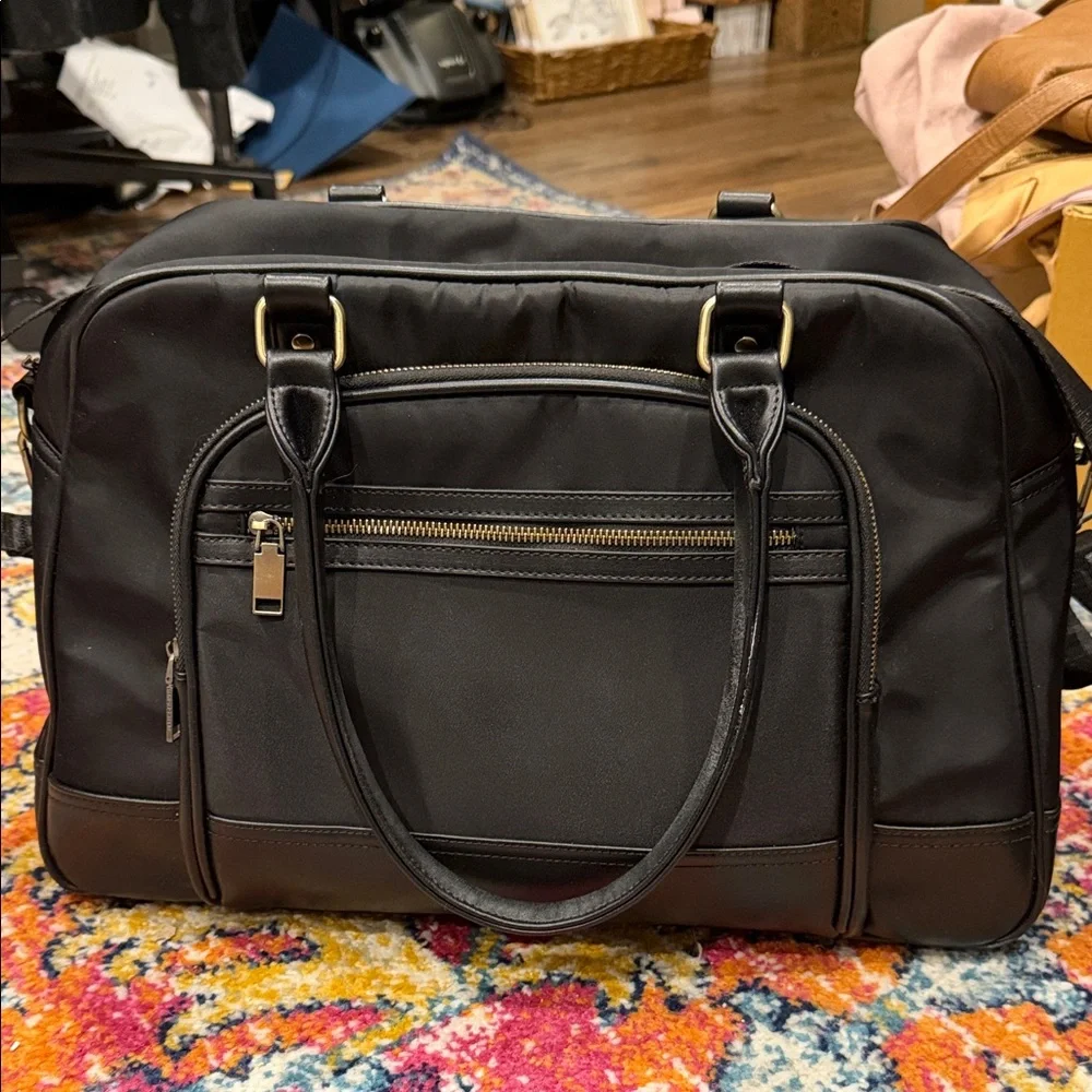 Urban Originals Black Vegan Leather and Nylon Travel Bags - Picture 6 of 14